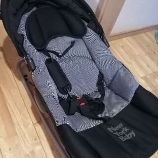 赤ちゃん用ゆりかごの画像