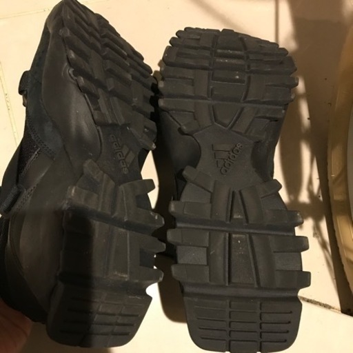 《受渡者決定》【新品】HYKE adidas 26.5センチ