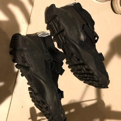 《受渡者決定》【新品】HYKE adidas 26.5センチ