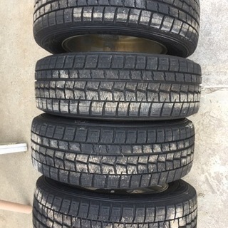 スタッドレスタイヤ　アイシス　5穴　195 65 R15 5×114.3