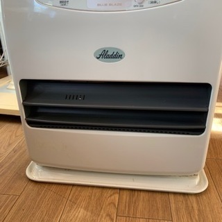 取引き中❗️アラジン　石油ファンヒーター