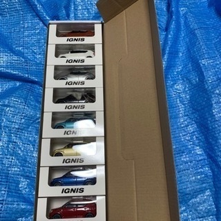 SUZUKIイグニス、プルバックカー8台セットの画像