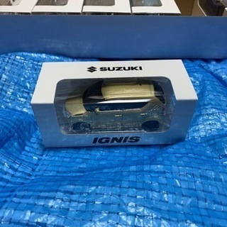 SUZUKIイグニス、プルバックカー8台セットの画像