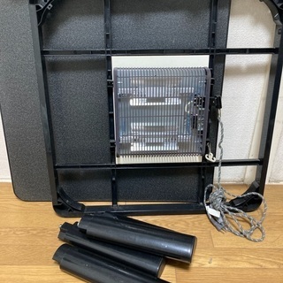 こたつ　白黒のリバーシブルの画像