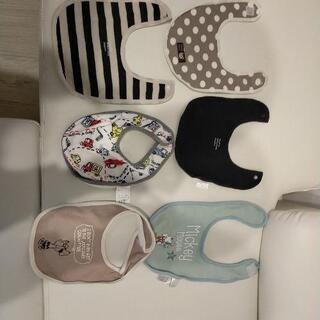 赤ちゃん用よだれかけ　美品