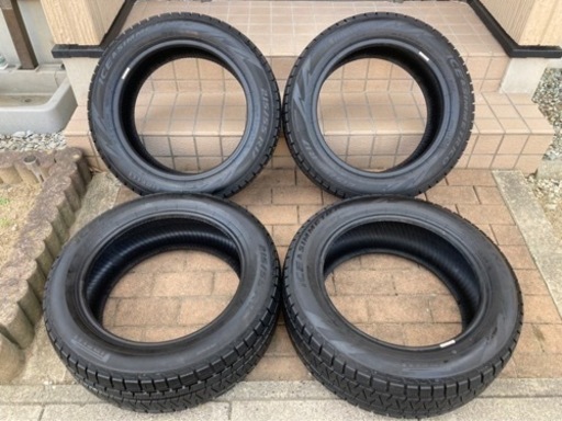 2019年製 バリ山 バリ溝 ピレリ ICEASIMMETRICO 215/55R17 PIRELLI スタッドレスタイヤ （4本セット）