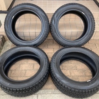 2019年製 バリ山 バリ溝 ピレリ ICEASIMMETRICO 215/55R17 PIRELLI スタッドレスタイヤ （4本セット）の画像