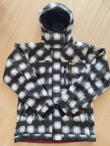 【新品未使用品】スノーボードウェア/スキーウェア　ジャケット
