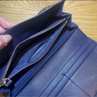 PRADA 長財布の画像