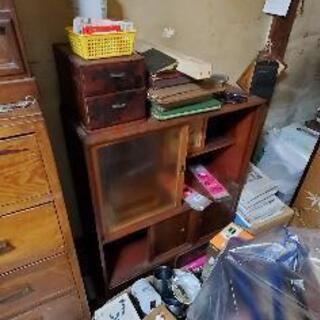アンティーク 家具 無料です。