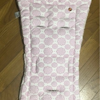 ベビーカーなどに❤︎ふわふわクッション