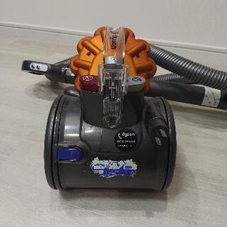 ダイソン　掃除機　アタッチメント付きの画像