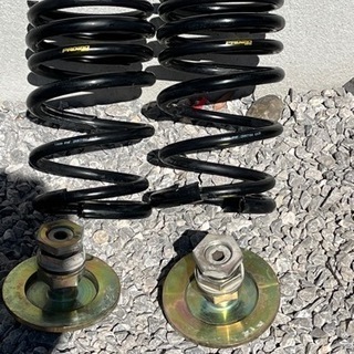 70ヴォクシー ショックアブソーバー コイルスプリング 4本セット 70ヴォクシー ショックアブソーバー コイルスプリング 4本セット 70
