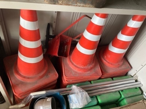 カラーコーン　パイロン　40個