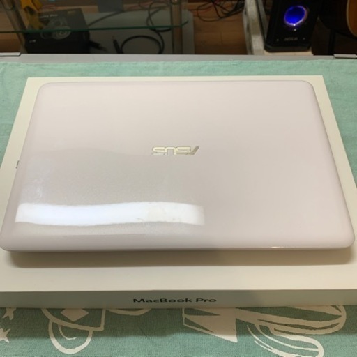 サービス価格美品☆ ASUS E206SA-FD0029T Cel N3350/500GB