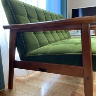 カリモク60　モケットグリーン　ソファ