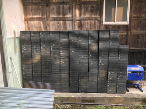 「お話中」育苗箱　約600枚