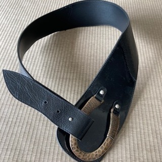 レディースベルト11本　本革製品メインの画像