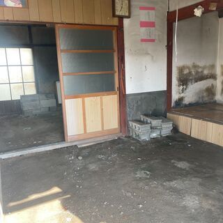 小田郡矢掛町本堀　古民家 − 岡山県