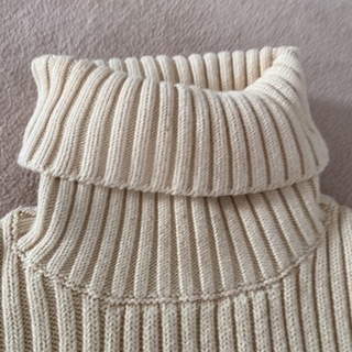 美品！BANANA REPUBLIC バナリパ　タートルネックニット の画像