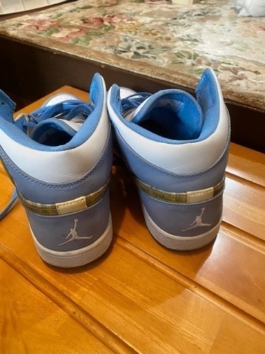 AIR JORDAN 1 RETRO ALPHA(値下げ)