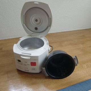 【取引中】SHARP 　三合炊飯器　一人暮らしの画像