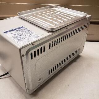 ☆美品☆ZOJIRUSHI 象印 オーブントースター ET-VH22 シルバー こんがり倶楽部

2019年製の画像