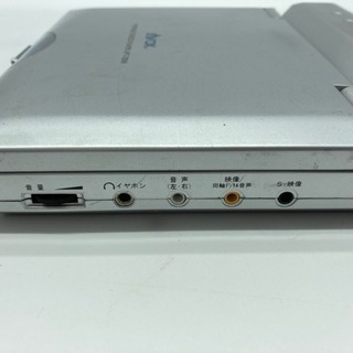値下げ↓中古■AVOX■ポータブルDVD/CDプレーヤー■DCコード付き■の画像