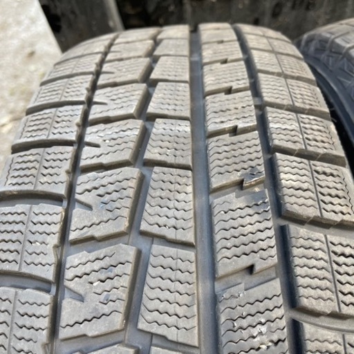 極上　DUNLOP WM01 215/65R16 スタッドレス  タイヤ　2018年製