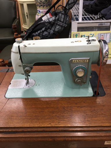 10/25 【✨現状販売のみ！一点ものです✨】 定価69,900円 JANOME アンティークミシン ミシン
