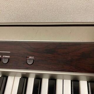 電子ピアノ（CASIO PX-100）の画像