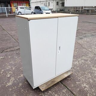 イトーキ　サリダ　木目天板付き両開き扉３段書庫　白色《中古超美品》複数入荷！　【リサイクルショップサルフ】