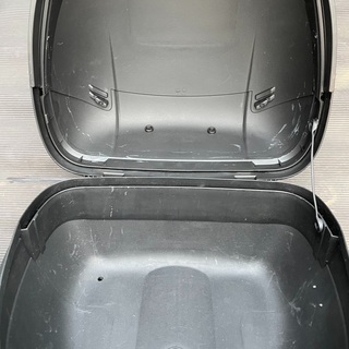 SHAD SH33 リアキャリア　トップケースの画像