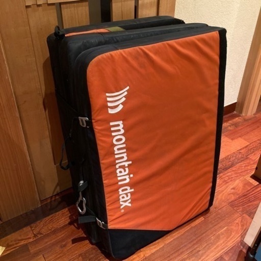 ☆ボルダリングマット三つ折り☆クライミングマット中古