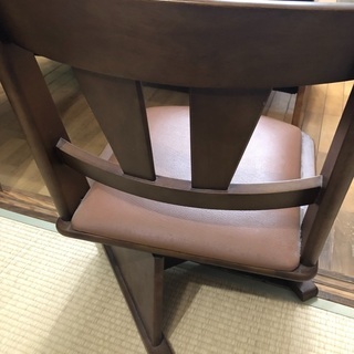 lowタイプ回転椅子の画像