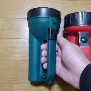 ◆無料◆懐中電灯2つセットの画像