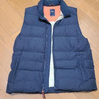 【美品】GAP(ギャップ)　ネイビーのダウンベスト