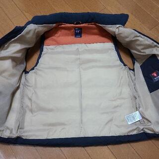【美品】GAP(ギャップ)　ネイビーのダウンベストの画像