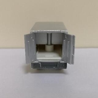 絶版トミカ No.29番 三菱ふそう キャンター 引越のサカイの画像