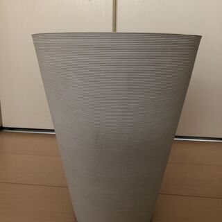 観葉植物鉢カバー　ニトリ　ソフトストーンプランター(白)