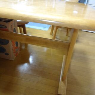 4人掛けダイニングテーブル【10月31日まで掲載・11/6～11/8AMまで引き取り】の画像
