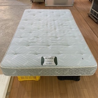 日本ベッド製　マットレス　一流ホテル採用品　セミダブルサイズ