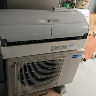 MITSUBISHI　三菱　5.6kwルームエアコン　MSZ-ZW561S-W 2012年製