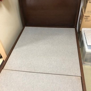 シングルベッド