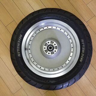 ハーレー　純正　リヤホイール　タイヤ　TC88