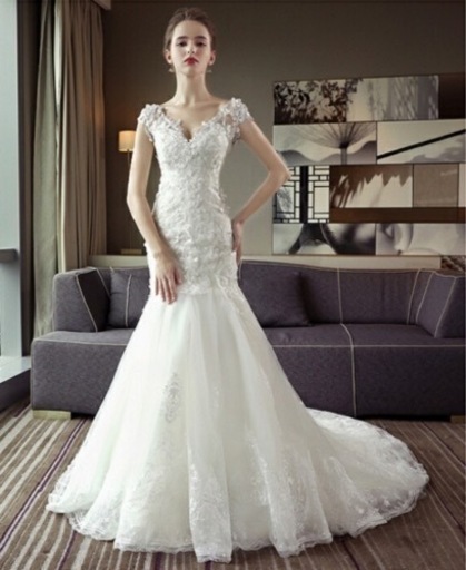 ウエディングドレス