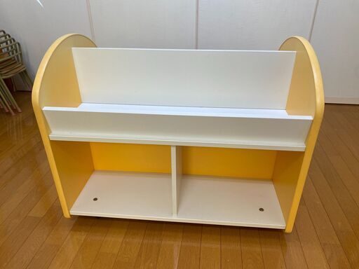 【幼稚園や小児科におすすめ】こども用本棚