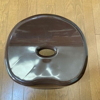 浴室用椅子の画像