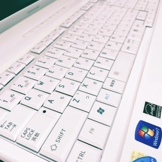 22時に毎日ある設定まで値下げ致します｡東芝 dynabook Core i3 面倒な