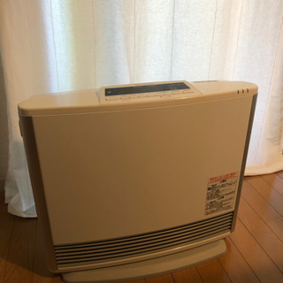 ガスファンヒーター(プラズマクラスターイオン内蔵)